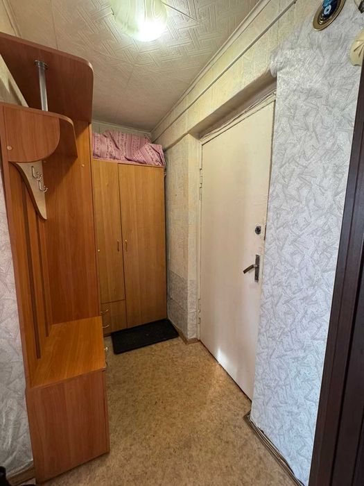 Продам квартиру р-н КЖБИ