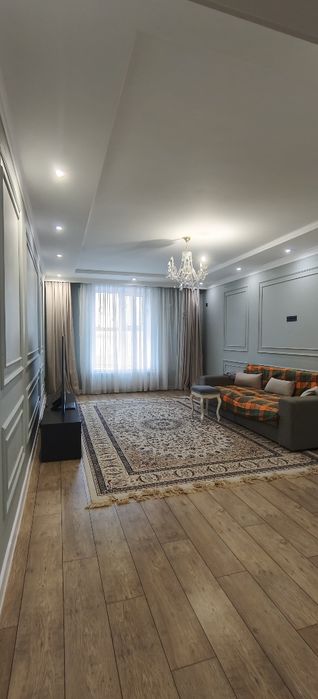 Продам 3х ком квартиру мкрн Женис