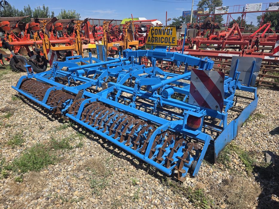 Kompactor combinator cultivator plug disc coasa met mig