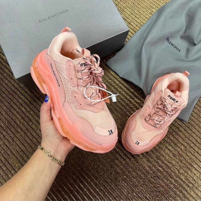 Balenciaga triple s