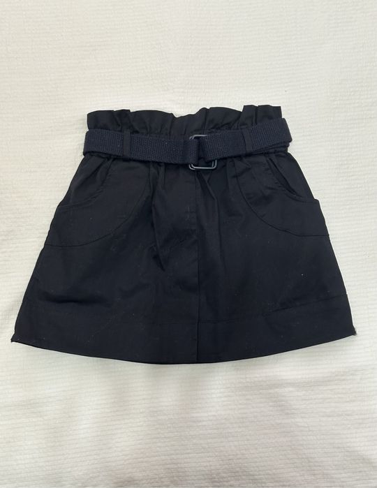 Школьная форма на девочку на возраст 6-7 лет (рост 122-128).