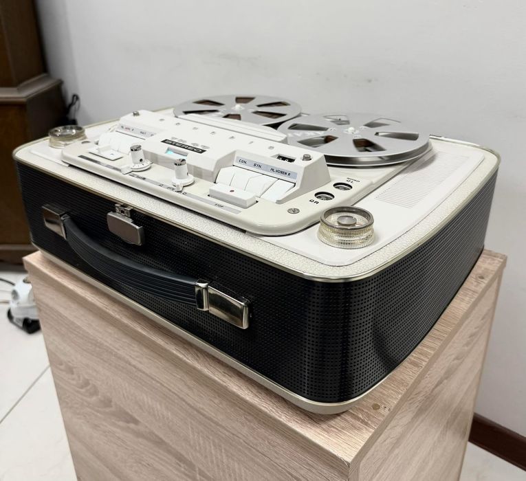 Колекционерски ролков магнетофон Grundig TK-47 - нов