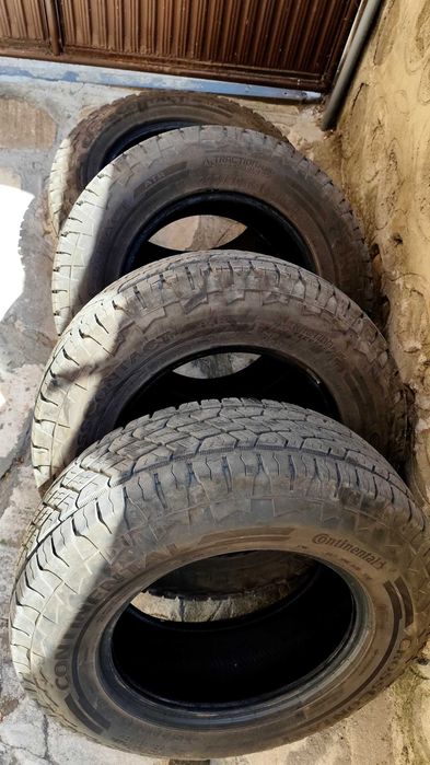 джипови гуми Continental CrossContact 235/70/16