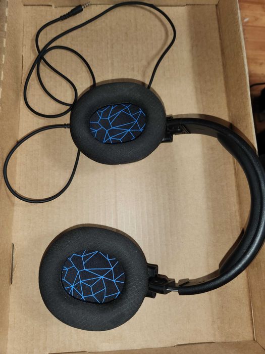 SteelSeries Arctis 1 Wires Gaming HeadSet Detachable mic - Black