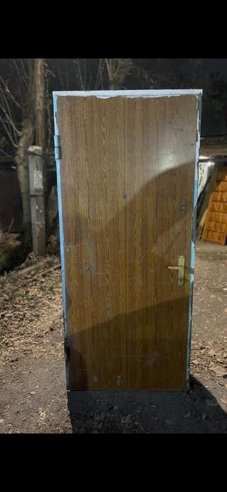 металлические двери