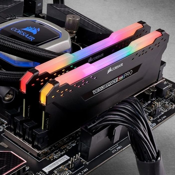 ОЗУ DDR4 DDR5 Разные, все в наличии 8/16/32GB