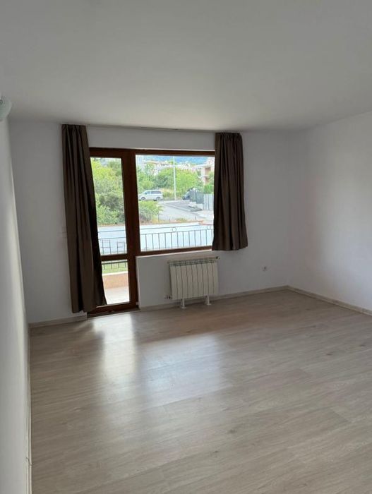 Дава се под наем Къща в София, Симеоново - 300 кв.м за 1500 € - Снимка #5