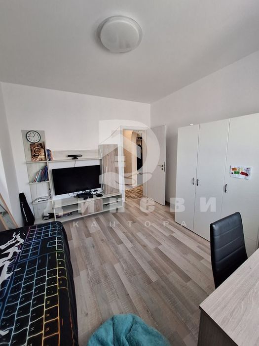 Продава се Многостаен апартамент в Стара Загора, Опълченски - 102 кв.м за 1422 €/кв.м - Снимка #12