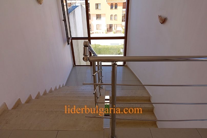 Двустаен апартамент в комплекс Магнолия Гарден