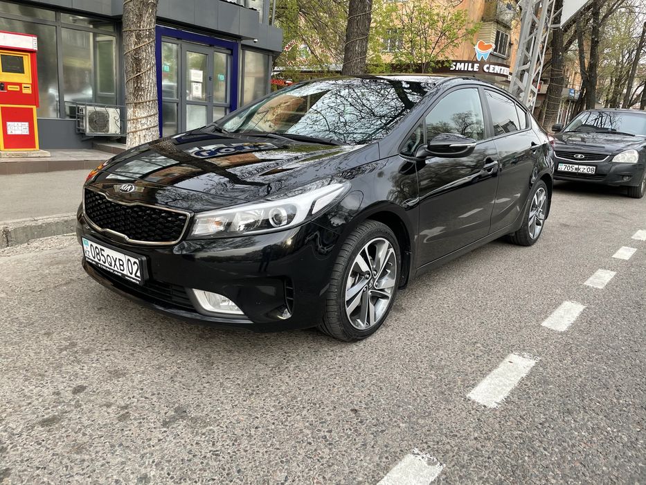 Кия Сератто 2014 года 2 литра автомат