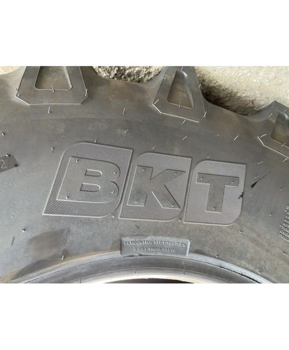 ANVELOPA 23.1-30 BKT TR135 12PR TT  Cauciucuri tractor, Fiat, Case, Fendt, John Deere, New Holland, Massey Ferguson, UTB   Cauciucuri tractor, Fiat, C
