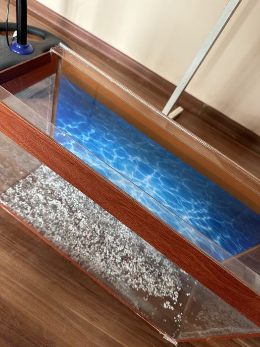 Аквариум для рыб. 2 тумбы в подарок