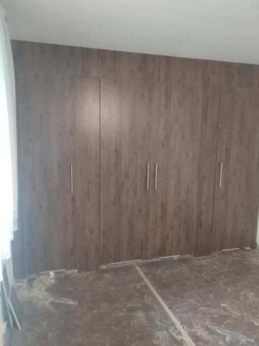 Buyrtma asosida mebel