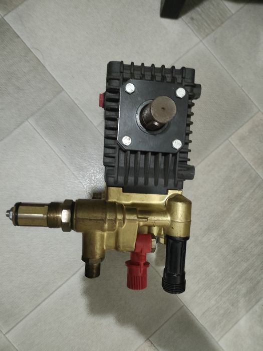 Насос высокого давления