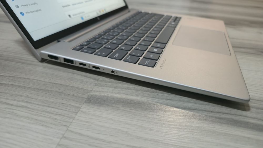 Laptop HpProbook 445G11, Ryzen3, WUXGA, 16Gb ddr5, 256Gb ssd