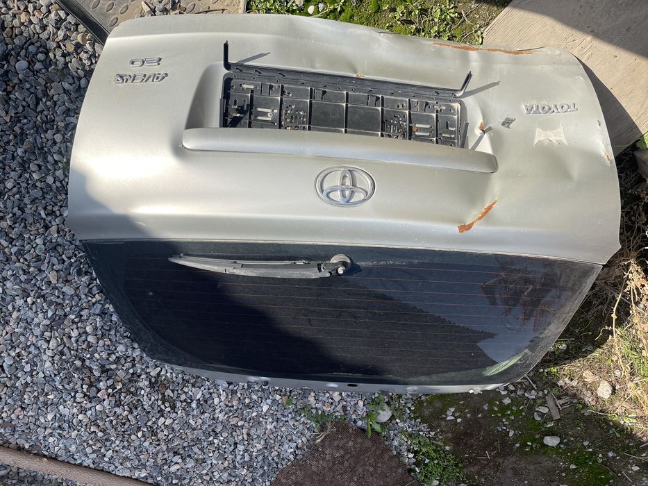 Лабавой универсал авенсис т250