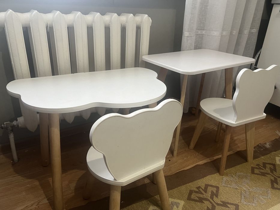 Детский столик и стульчик