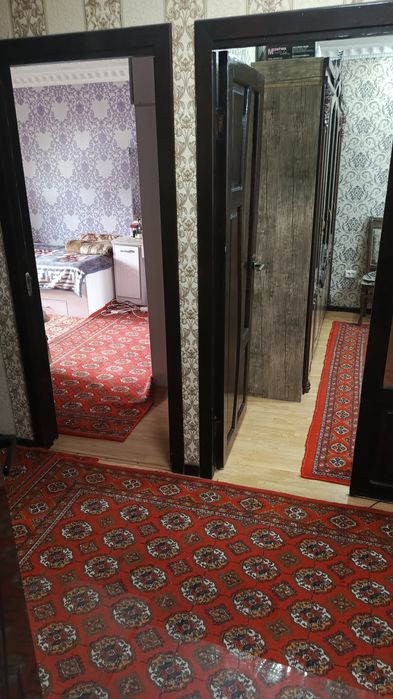 Уй сотилади 2хонали