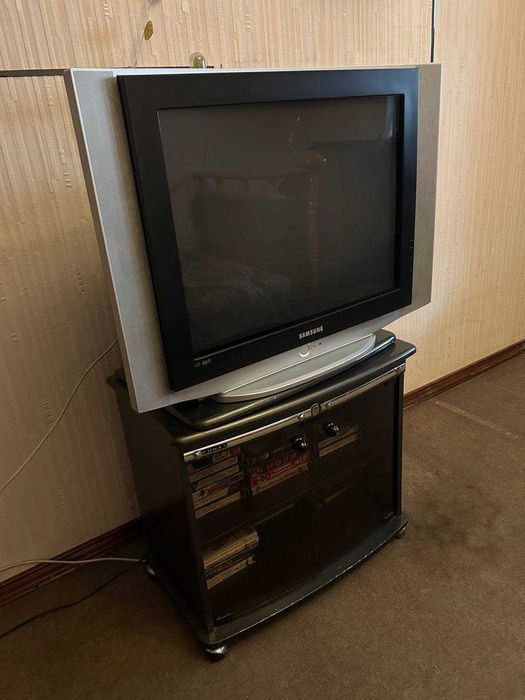 Телевизор Samsung