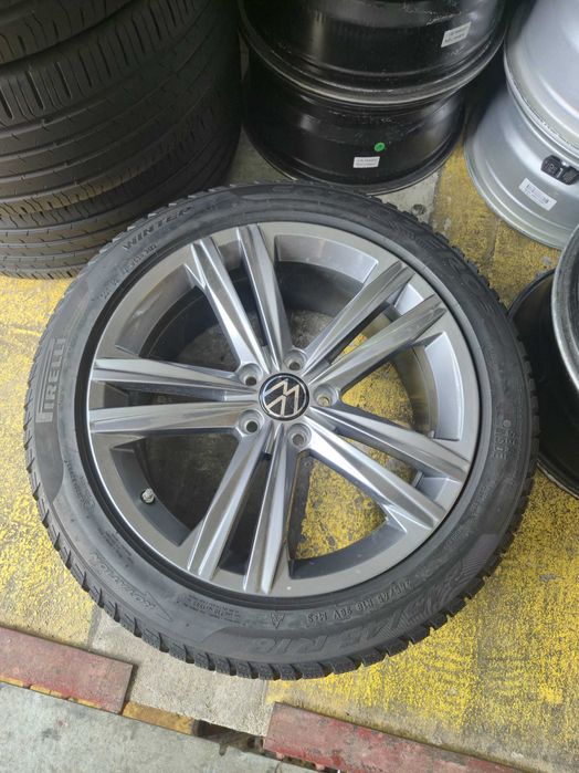 4 ROTI Jante + Anvelope Aliaj - 5x112 245/45/18 - PIRELLI IARNA - CA NOI - DOT 2023 DEMO Showroom 2023 OEM VW Passat Arteon Skoda Seat