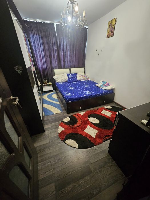 Proprietar vand apartament 2 camere — fotografia 1