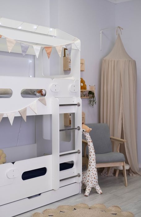 Продам двухъярусную кровать