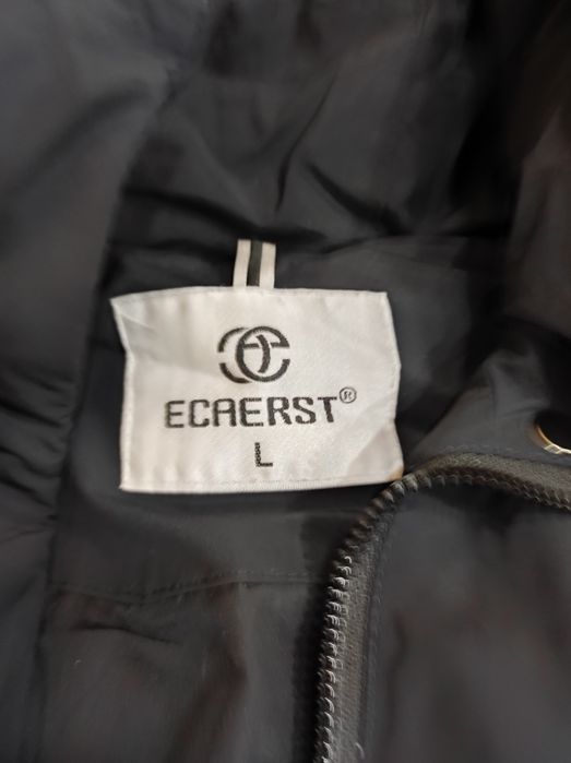 Продам женский пуховик