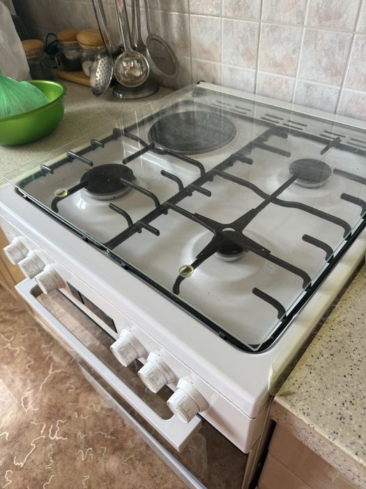 Продам газ плита