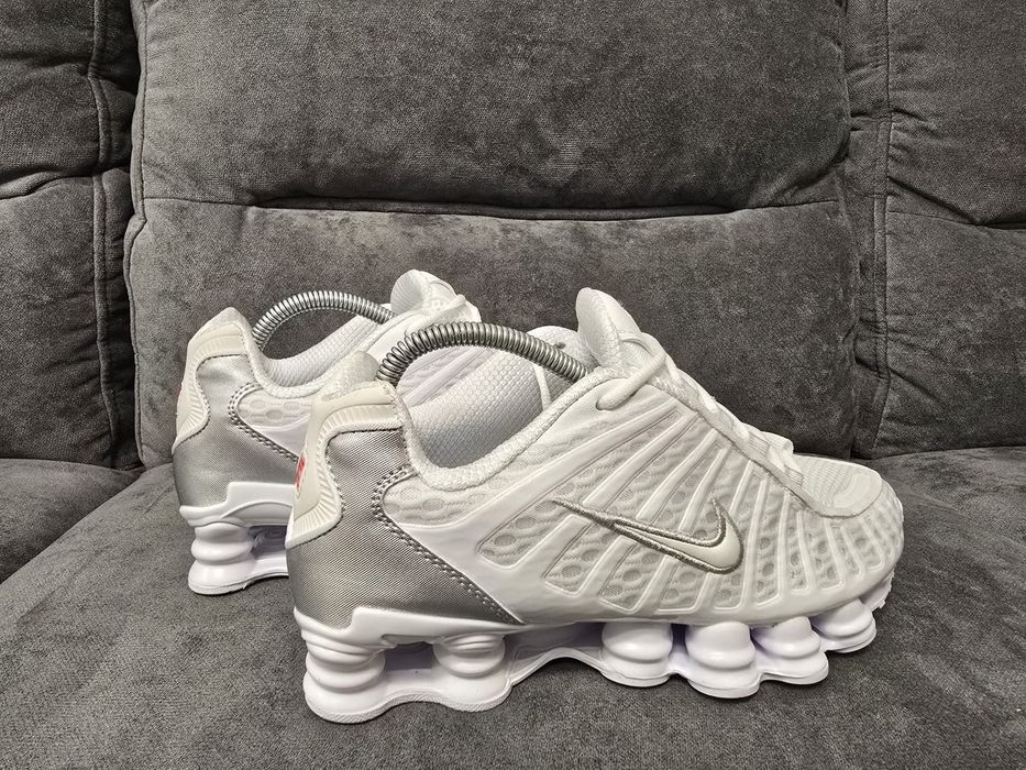 Nike shox nr 40 42 43 preț 400 lei