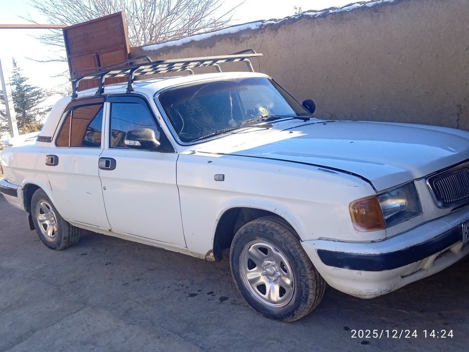 3110sotiladi Holati yaxshi yurib turibdi