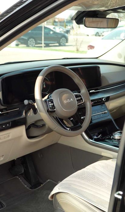 Kia Carnival High Limousine haydovchi bilan | Premium VIP miniven-