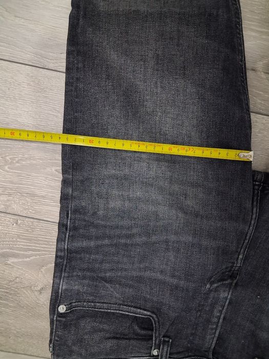 Blugi Calvin Klein, marimea 33x32,noi