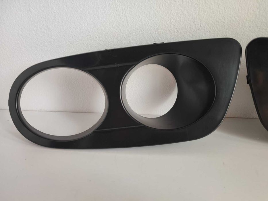 Капаци халогени БМВ Е46 М Техник  air intake Капак Халоген BMW E46