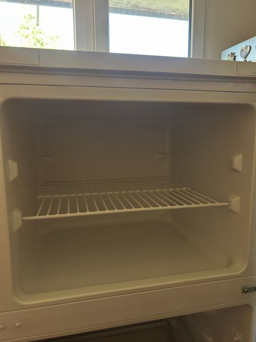Хладилник Beko..