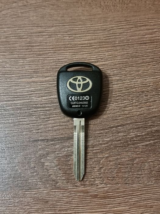 Ключ за Тойота / Toyota