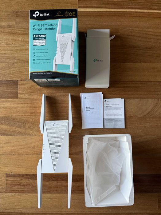 Range Extender TP-Link RE815XE Wi-Fi 6E Tri-Band Gigabit AXE5400, tehnologie OneMesh, MU-MIMO, Seamless roaming