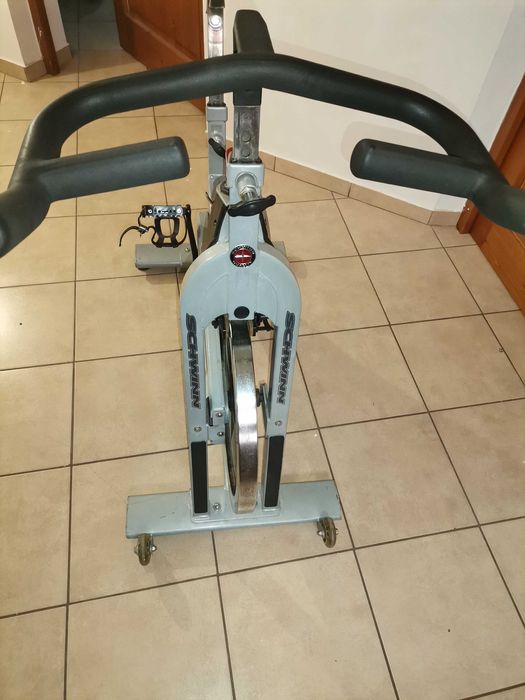 Bicicleta de camera/fitness Schwinn