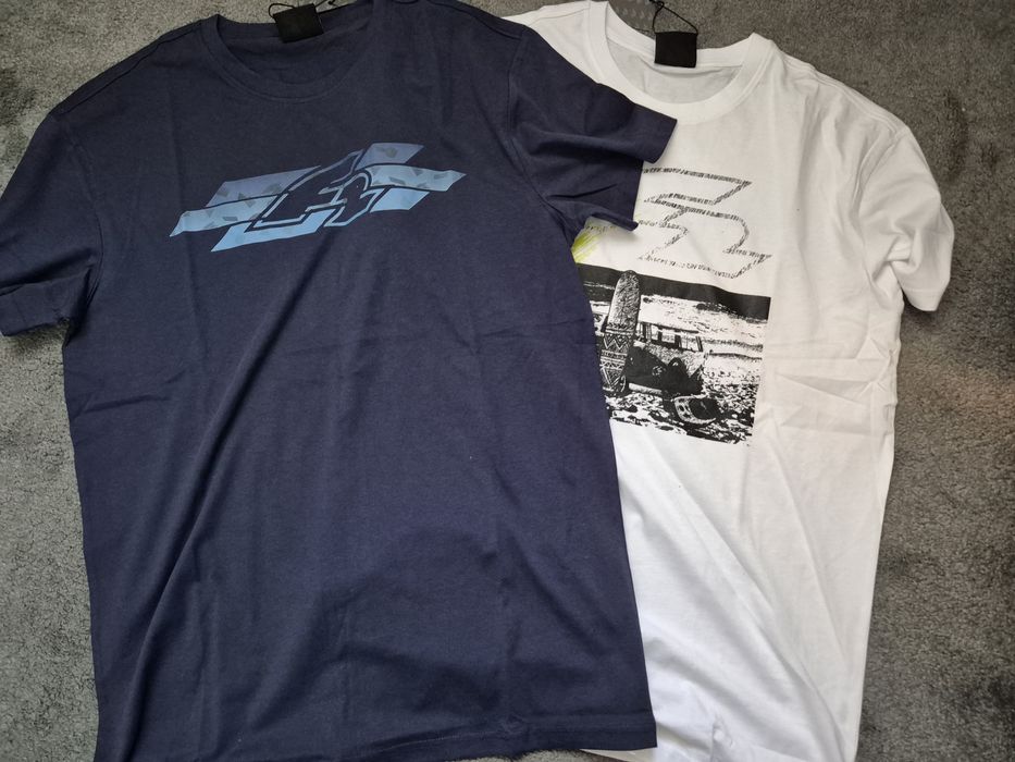 Vand tricouri bărbați