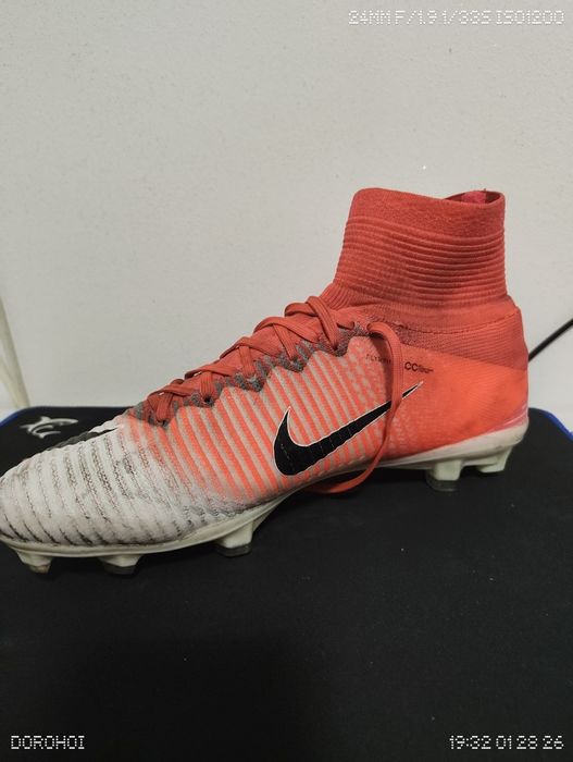 Ghete fotbal mercurial superfly 5 fg nr 41