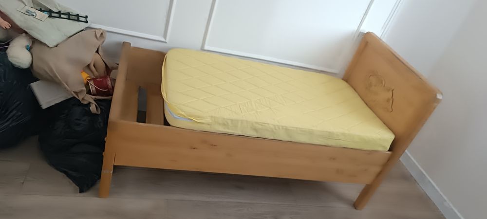 Продам кровать детскую