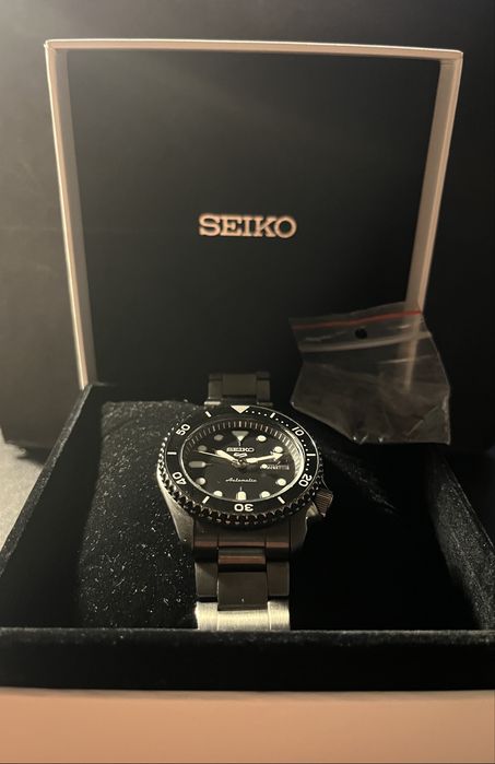 Часовник Seiko 5 Diver