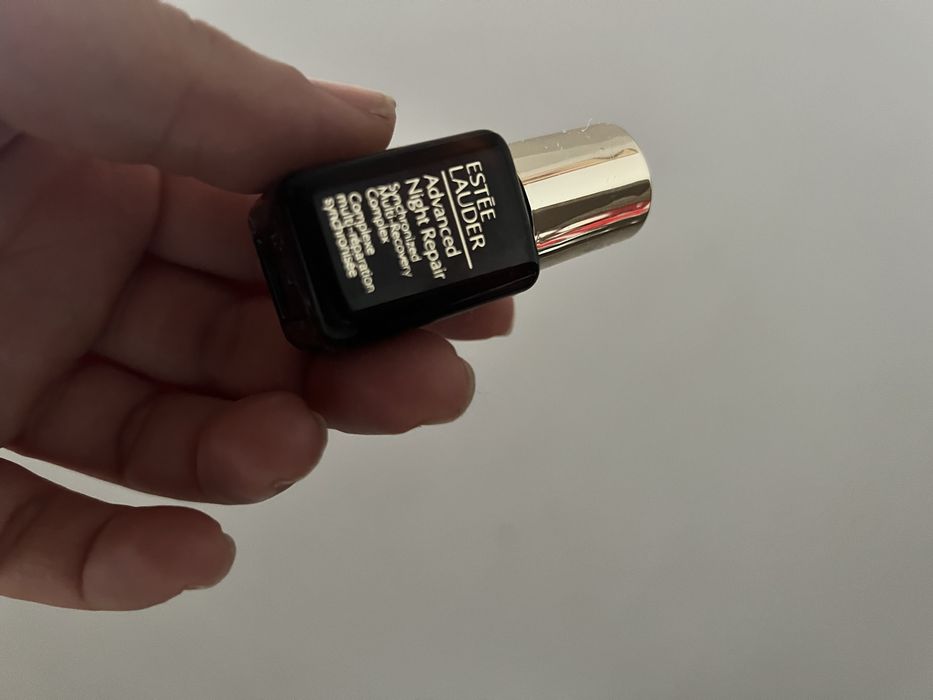 чисто нов парфюм Estee Lauder Beautiful 30 мл Серум 50 мл