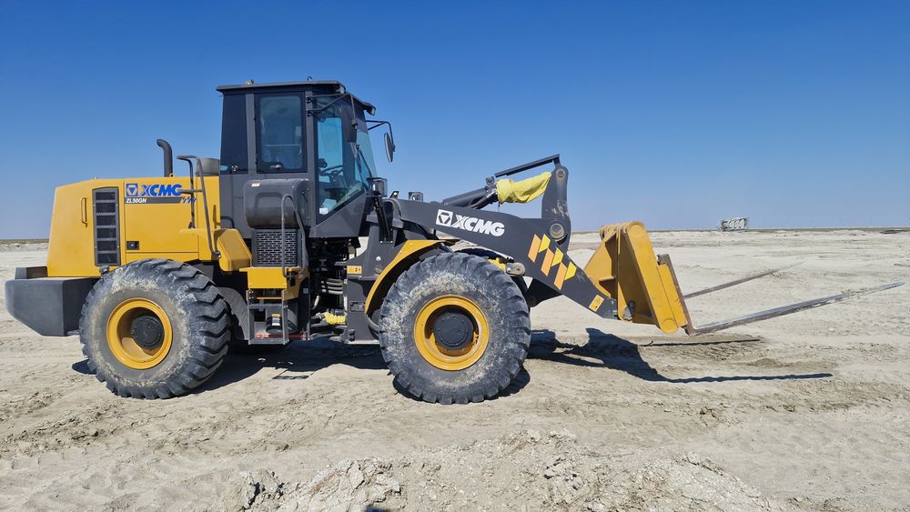 Продам погрузчик ZL50