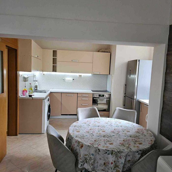 Тристаен ап. под наем в кв. Яворов