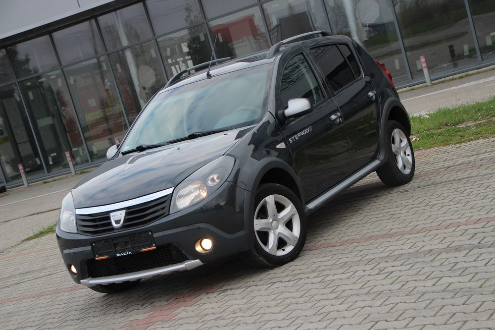 Dacia Sandero Stepaway1.6 Benzina + Gpl fab 2011