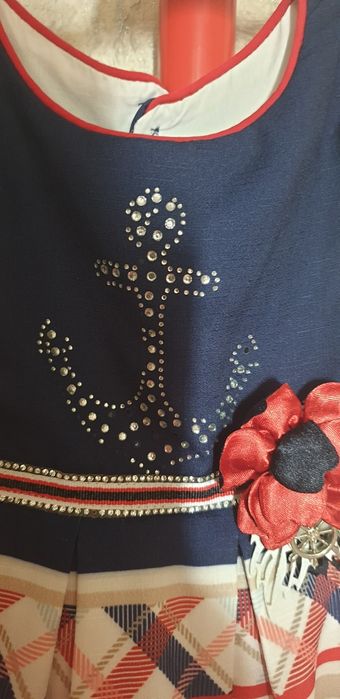 Платье на девочку 1-2 года