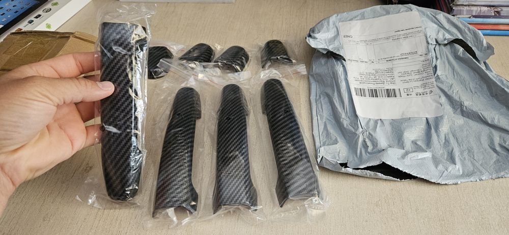 Накладки на дверные ручки