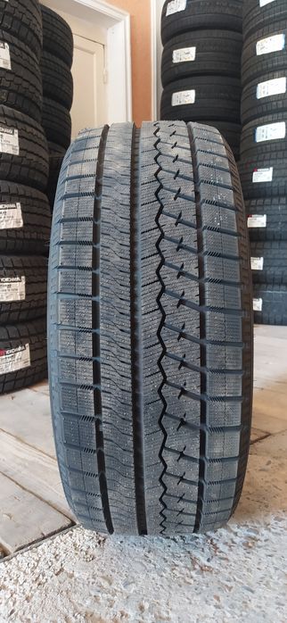 235/45R18 Sailun Arctic