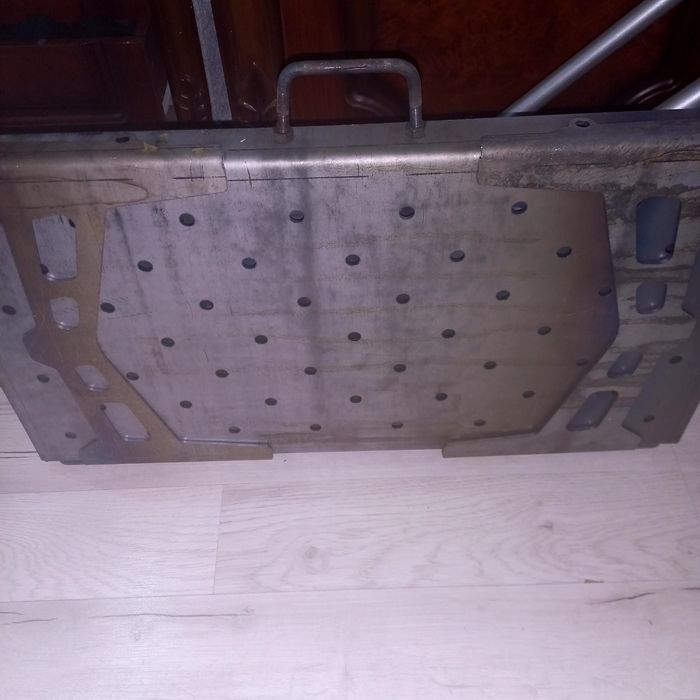 Мангал новый. Разборный.