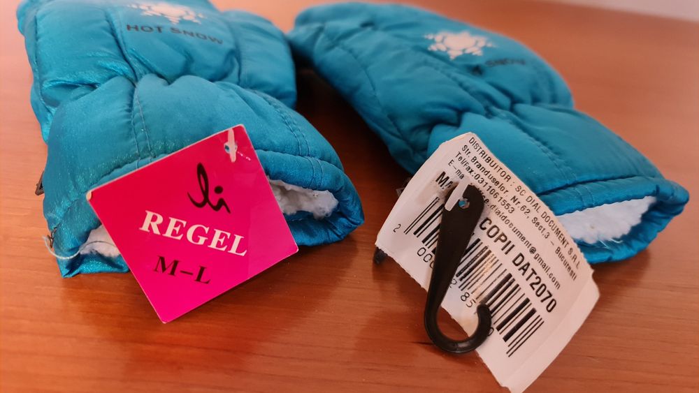 Manusi impermeabile pentru copii